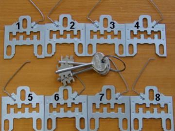 Комплект ключей и сувальд 211.20.02 для замены секрета замка KERBEROS (для 115, 111, 110 серии) Длина 75мм.